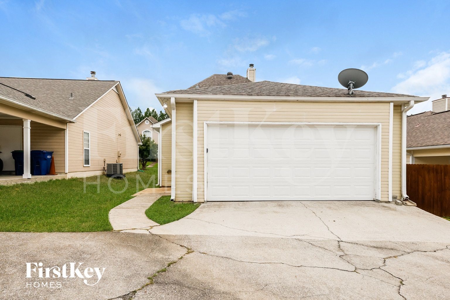 Building Photo - 140 Warwick Cir