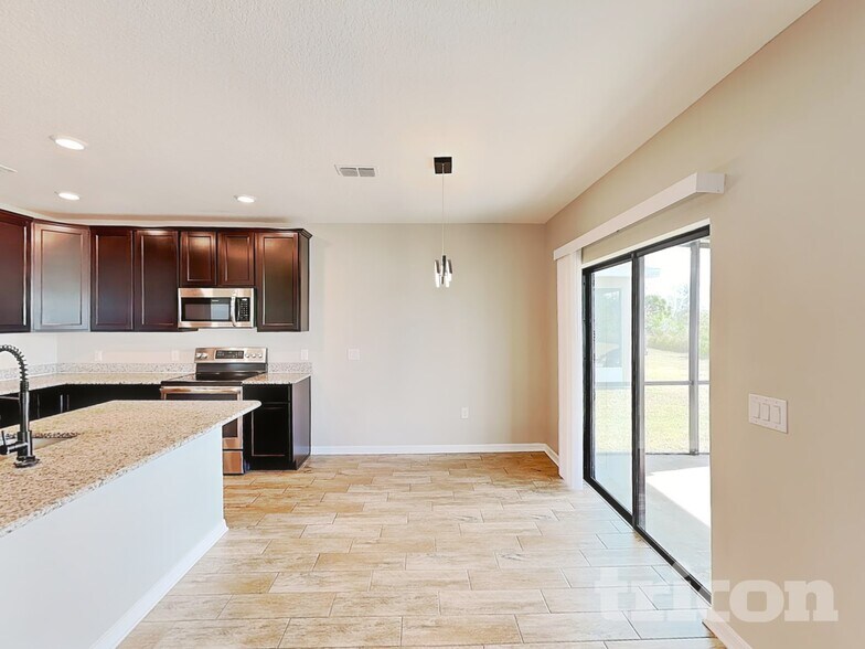 Building Photo - 4035 Wayfarer Wy