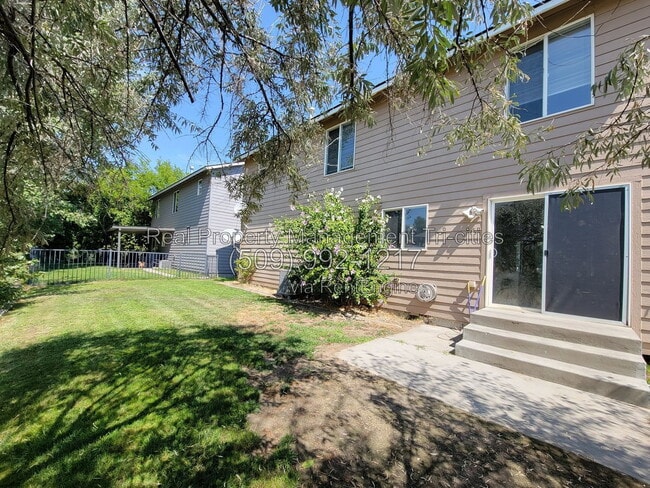 Building Photo - 2665 Dornoch Pl