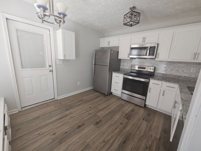 Building Photo - 509 Auburndale Ln