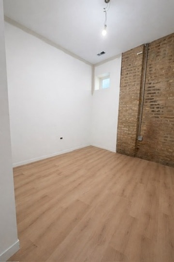 Building Photo - 22-26 N Pulaski Rd