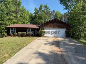 Building Photo - 125 Elberta Dr