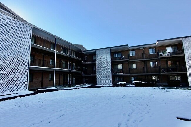 Building Photo - 14 Arizona Terrace