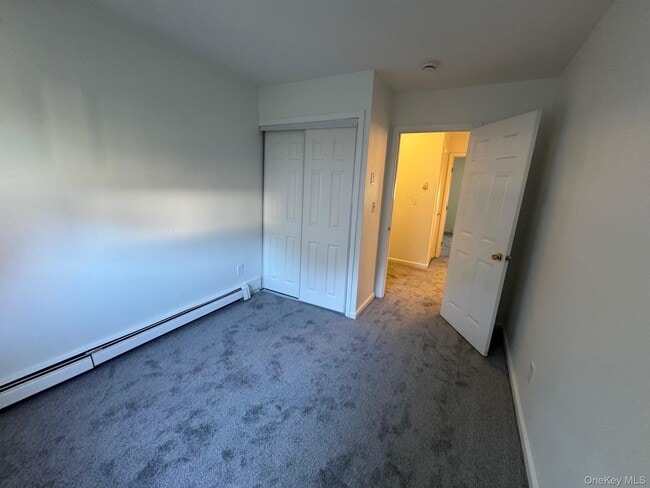 Building Photo - 4 Patton Dr