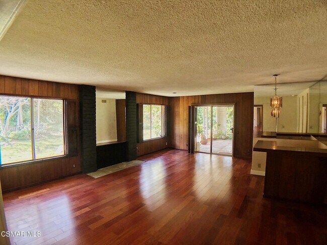 Building Photo - 3067 Corda Dr