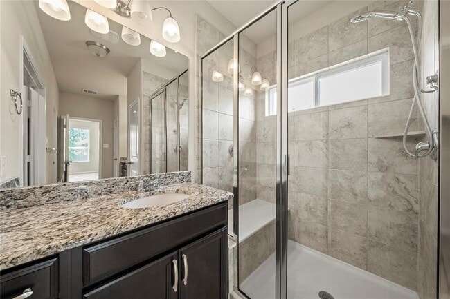 Building Photo - 307 Limestone Creek