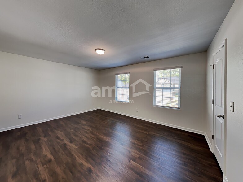 Building Photo - 253 Rustling Way