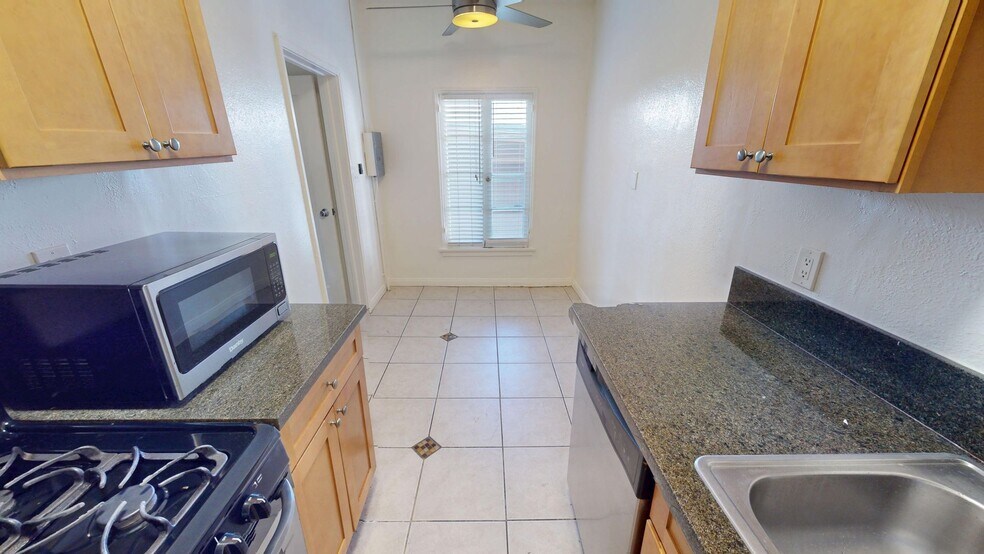 Interior Photo - 1006 Orange Drive | Move In Now