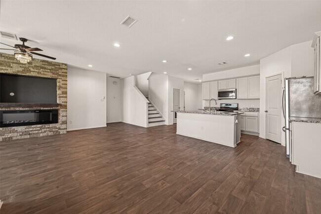 Building Photo - 1706 Cooper Bluff Ct