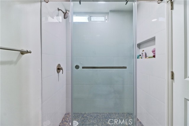 Building Photo - 5515 Paseo Del Lago W
