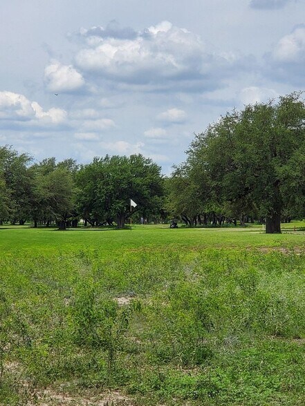 Building Photo - 25 Cenizo Cir