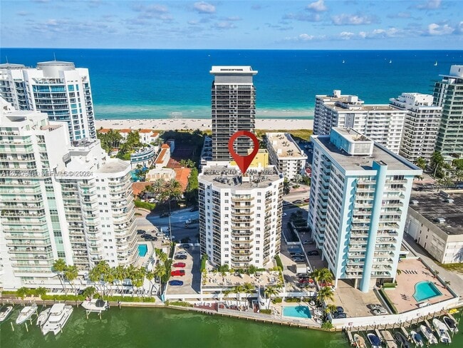 Building Photo - 5880 Collins Ave