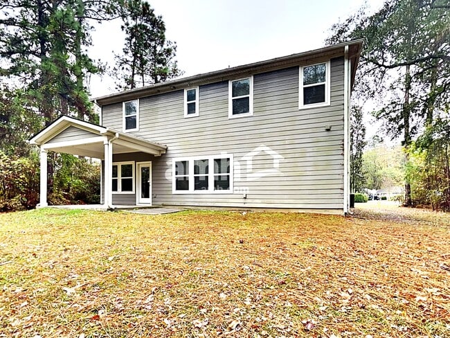 Building Photo - 317 Golf Rd