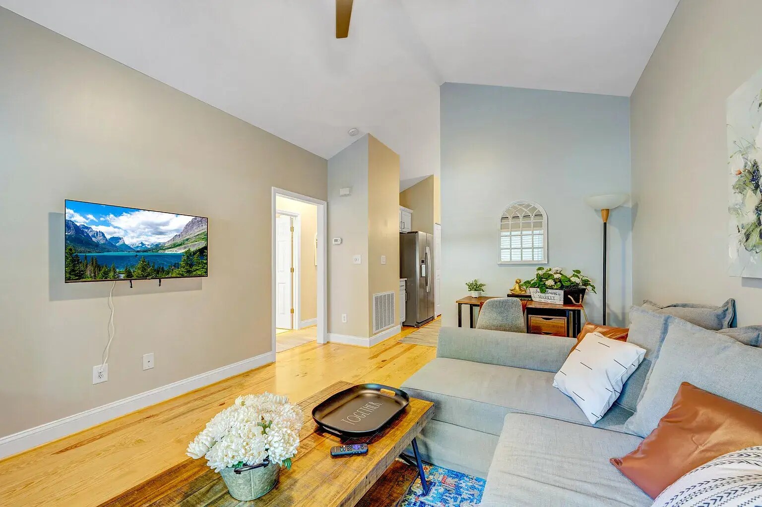 Building Photo - 104B Hillcrest Ave