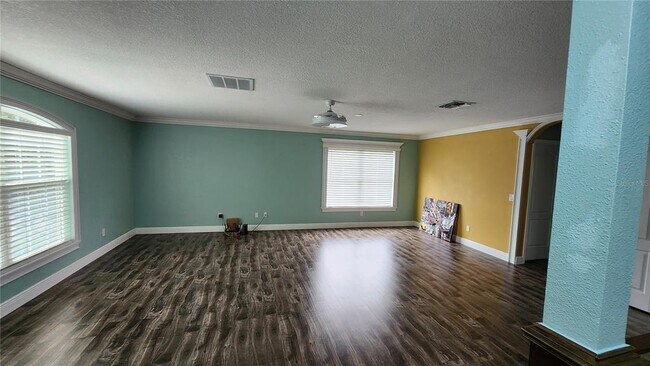 Building Photo - 7809 Rex Hill Trail