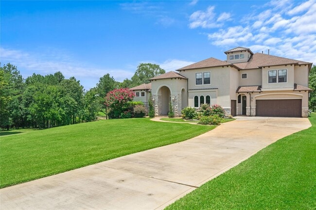 Primary Photo - 19182 Grandview Point