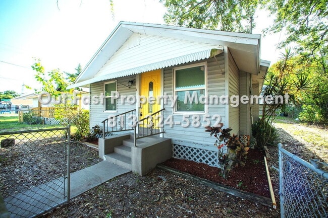 Building Photo - 4811 N 30th St