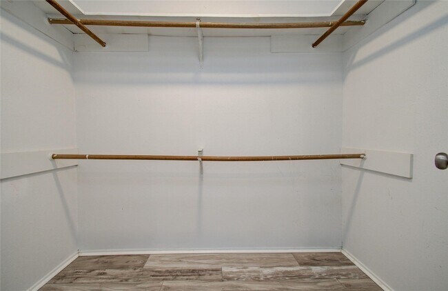 Building Photo - 26518 Cypresswood Dr