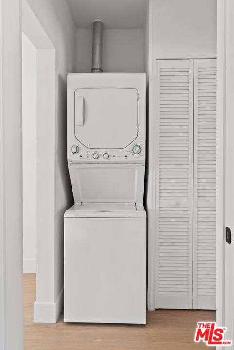 Building Photo - 4018 La Salle Ave