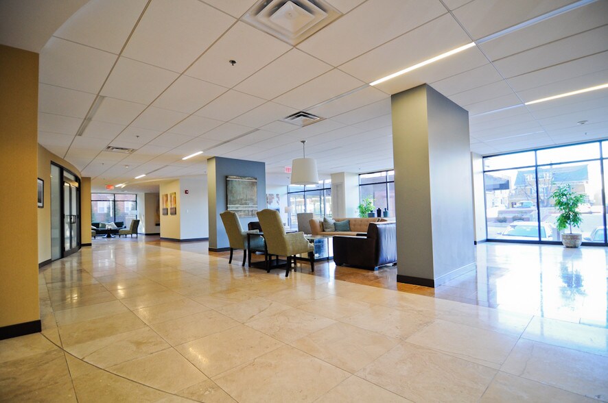 Building Photo - 60 Longwood Ave