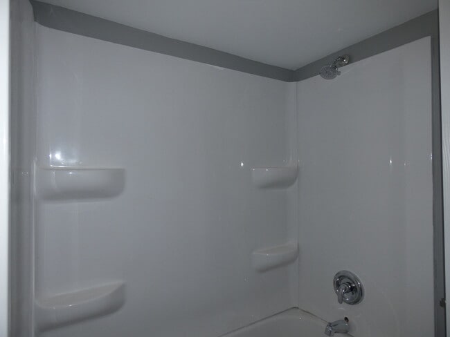 Building Photo - 391 E Marsile St