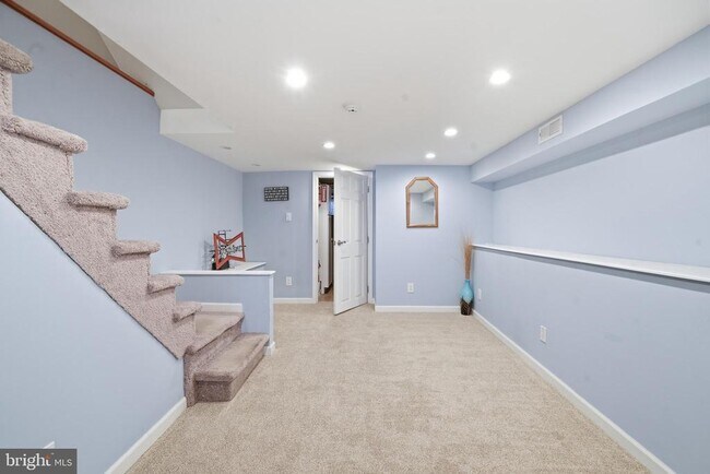 Building Photo - 3006 S Smedley St