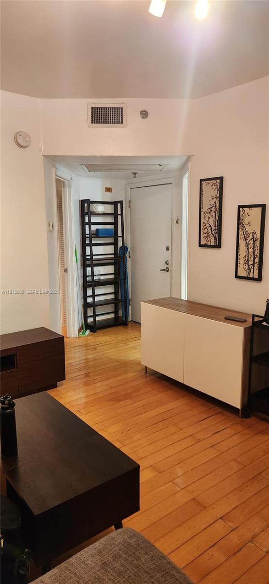 Building Photo - 1255 Pennsylvania Ave