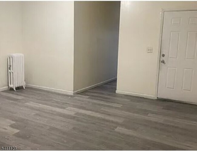 Building Photo - 286 Broadway