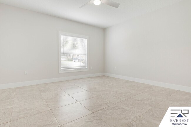 Building Photo - 22 Woodlyn Ln