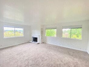 Building Photo - 4051 Letitia Ave S