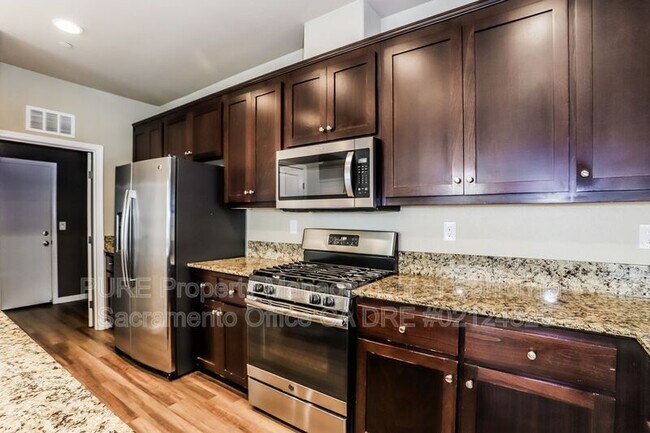 Building Photo - 5564 Celebration St