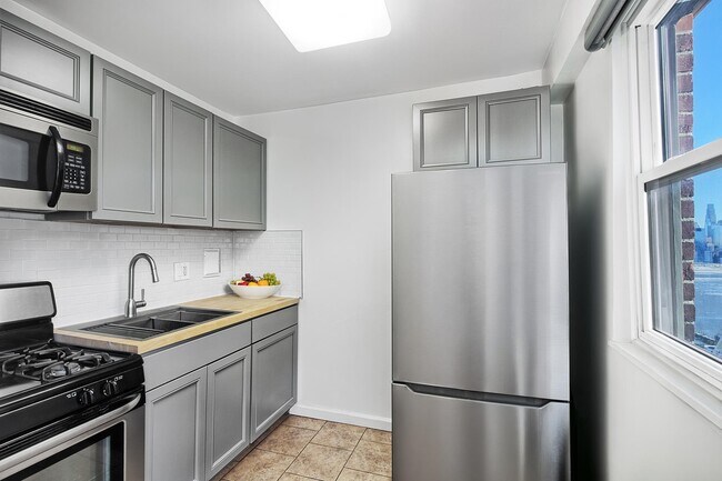 Building Photo - 6515 JFK Blvd E