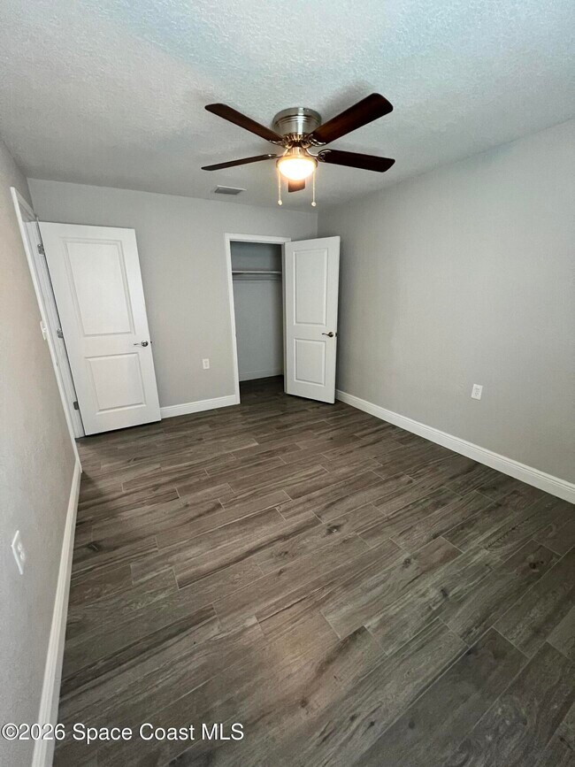Building Photo - 776 Sara Jane Ln