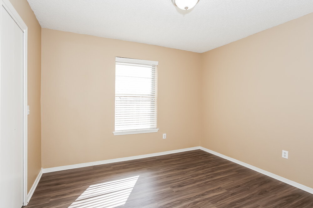 Building Photo - 501 Ramblin Oaks Dr