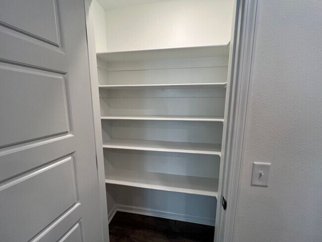 Building Photo - New 3 Bedroom Townhome ($999 Per Month)