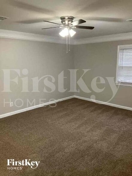Building Photo - 5430 Mallard Dr S