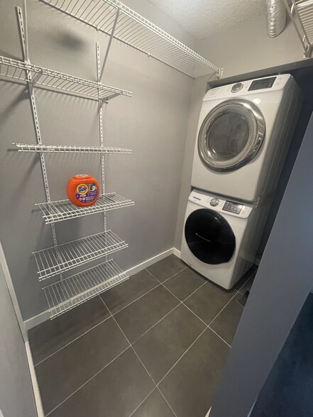 your own private laundy - 433 Homer Ave