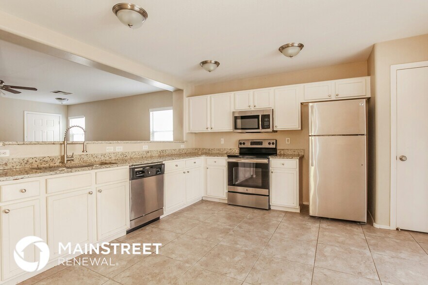Building Photo - 22542 W Cocopah St