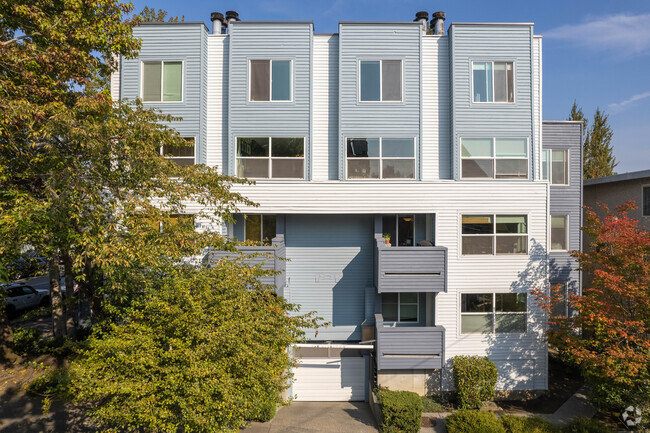 Exterior - Aspen Park Apartments