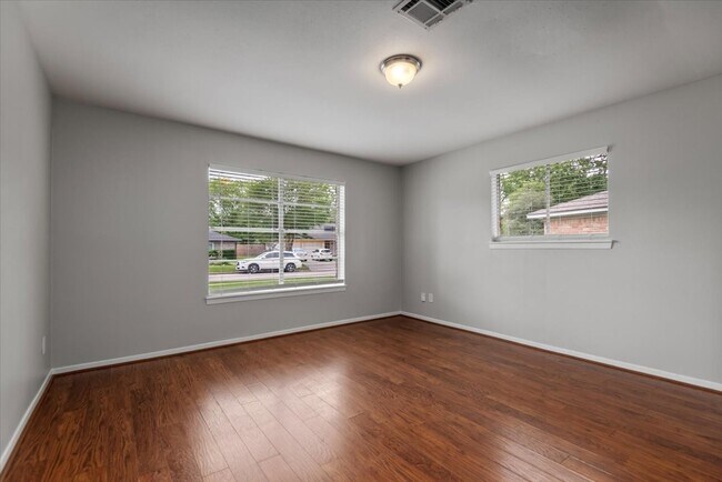 Building Photo - 29414 Sedgefield St