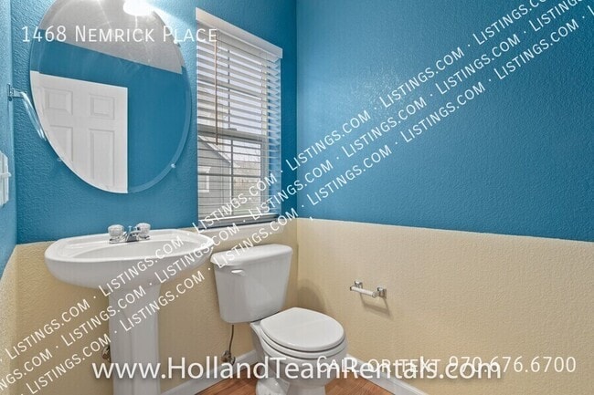 Building Photo - 1468 Nemrick Pl