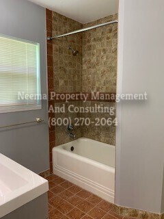 Building Photo - Garden Villas