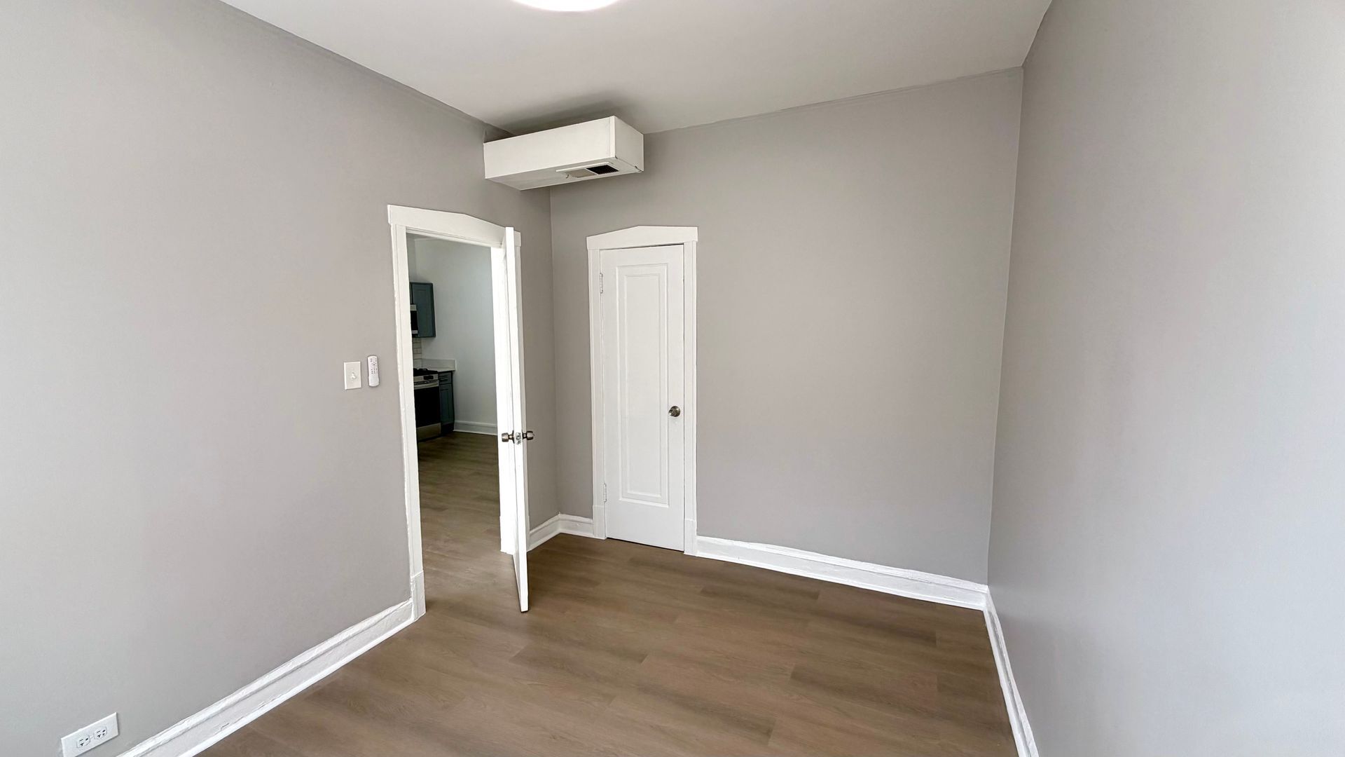 Building Photo - 802 N Bishop St