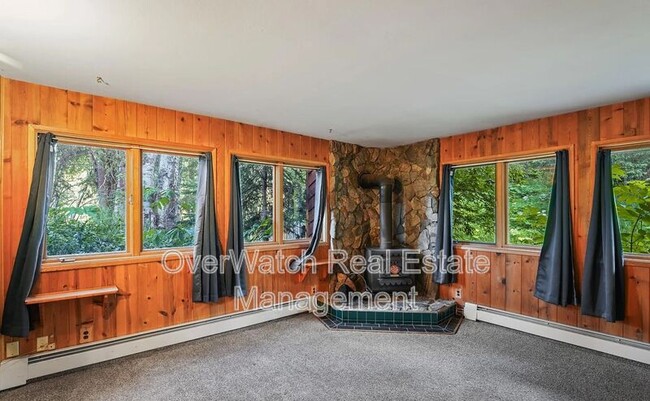 Building Photo - 5427 Wild Mountain Dr