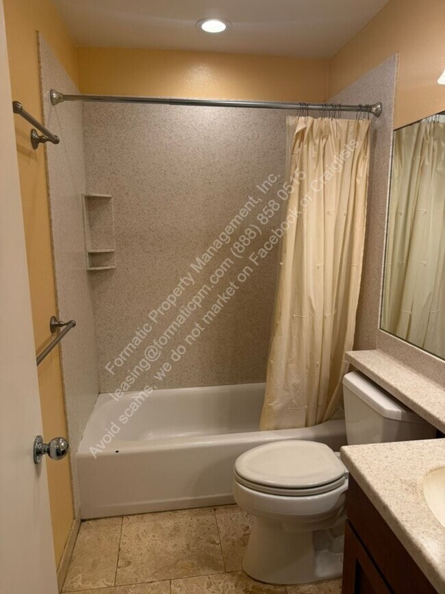 Building Photo - 91-1678 Laupai St