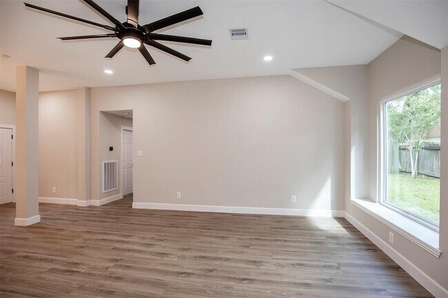 Building Photo - 1248 Hunter Wood Dr