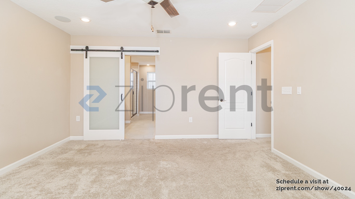 Building Photo - 1709 Hilltop Dr