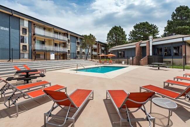 Building Photo - Aviator Apartments