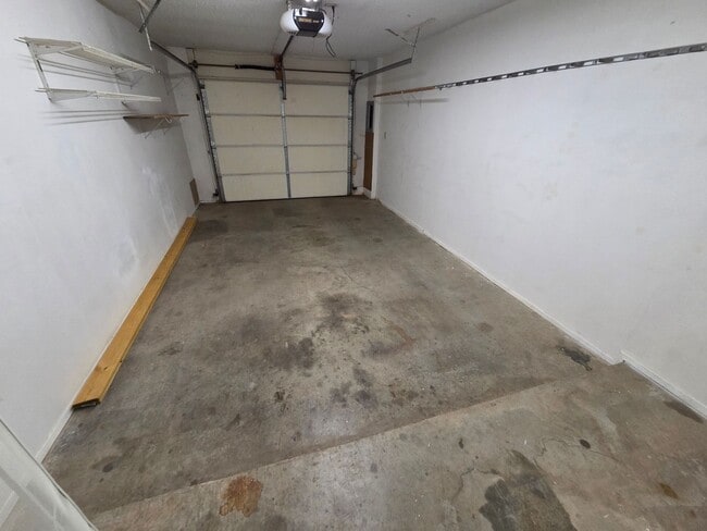 Building Photo - 2 bed/1.5 bath Townhome in Colonial Park