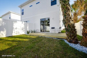 Building Photo - 817 7th Ave N